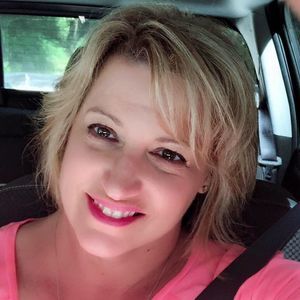 Meet your Posher, Christy